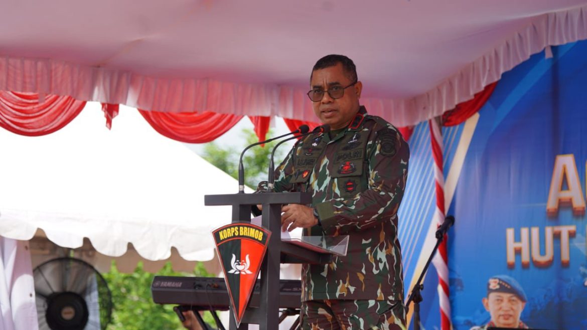 Kapolda Papua Barat, Irjen Pol. Johnny Eddizon Isir